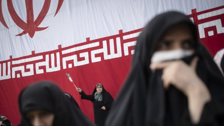 69b81ece59bf5b356216a413