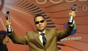 Santiago-Matias-gana-Youtuber-del-Ano-y-Soberano-del-Publico-en-Premios-Soberano-2026-905x520