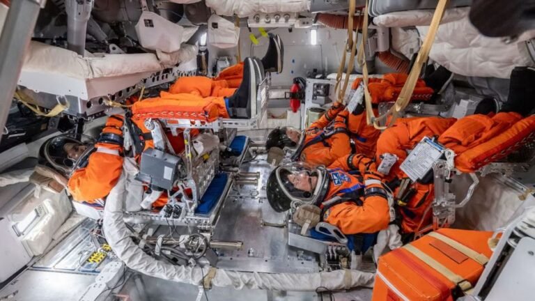 los-astronautas-de-artemis-ii-salen-de-la-influencia-lunar-y-se-dirigen-hacia-la-tierra-58899-2